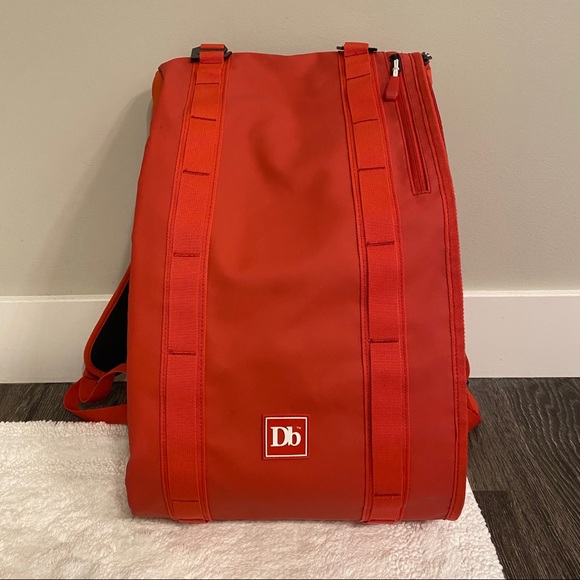 douchebags Bags Douchebags The Base 5l Backpack Poshmark